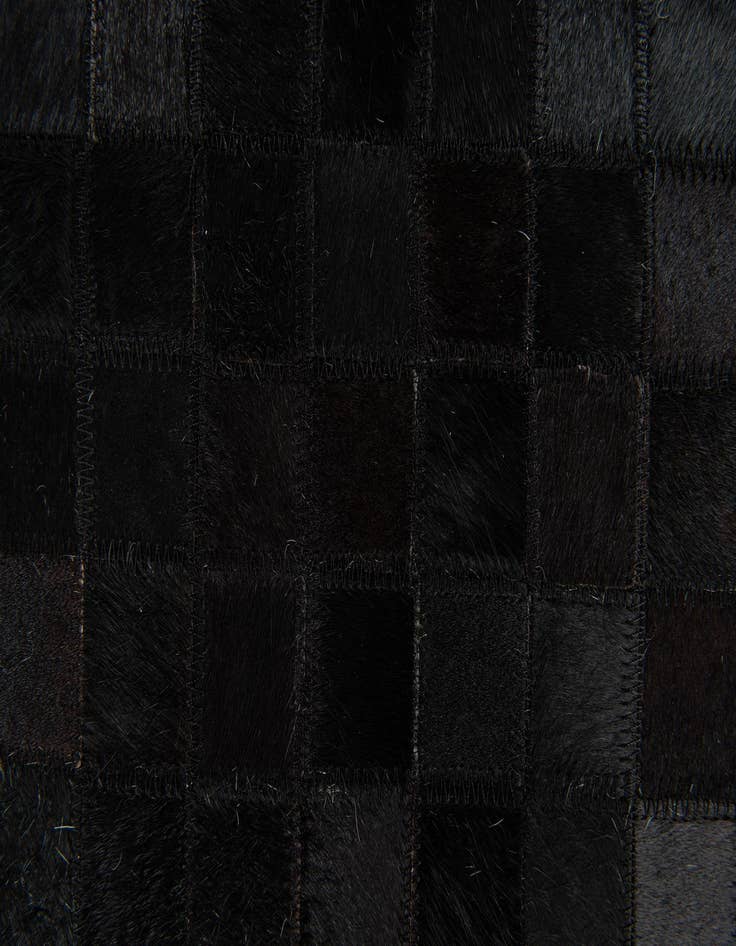 Detail image of 5' x 8' Cowhide Stocks Rug