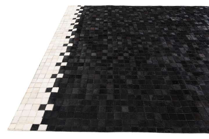 5' x 8' Cowhide Stocks Rug