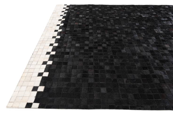Detail image of 5' x 8' Cowhide Stocks Rug
