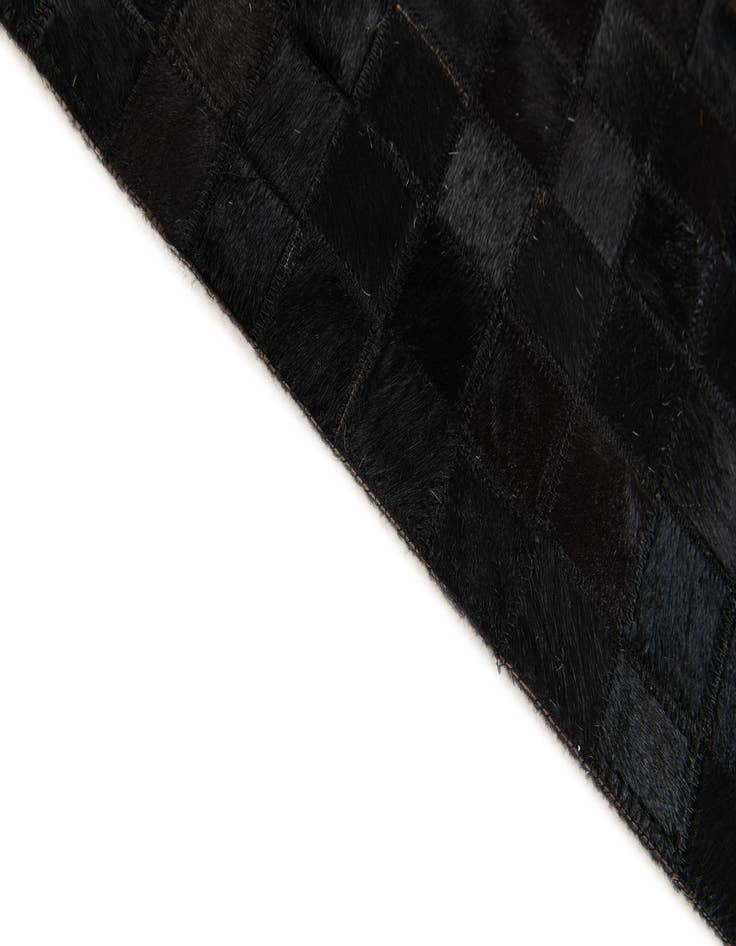 Detail image of 5' x 8' Cowhide Stocks Rug