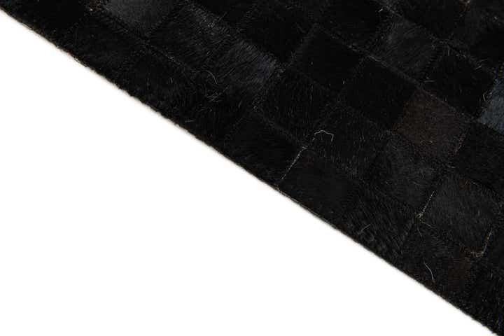 5' x 7' 11 Cowhide Stocks Rug