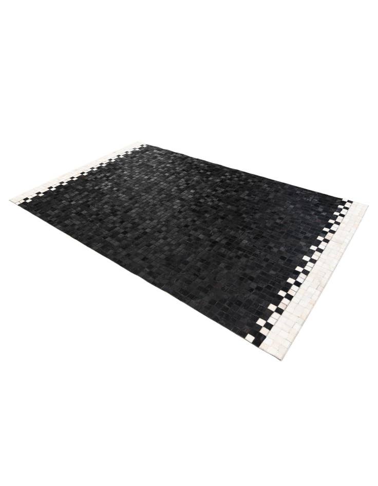 Detail image of 5' x 7' 11 Cowhide Stocks Rug