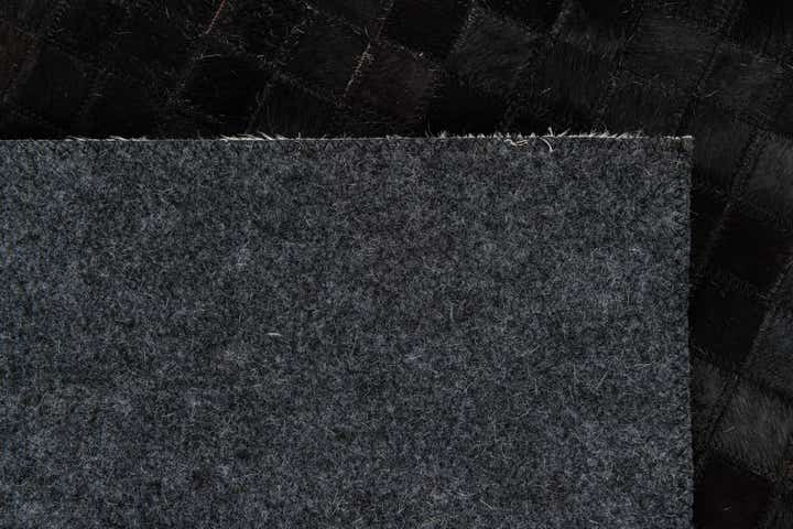 5' x 7' 11 Cowhide Stocks Rug