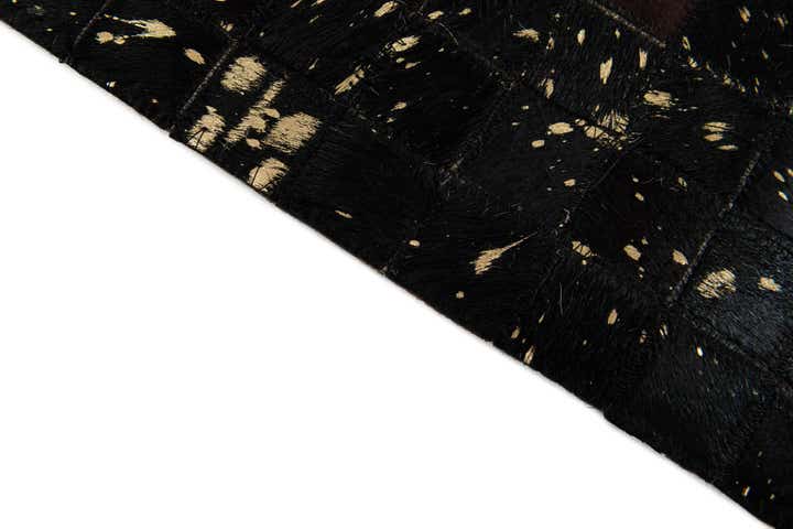 5' 2 x 7' 11 Cowhide Stocks Rug