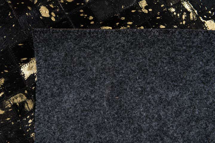 5' 2 x 7' 11 Cowhide Stocks Rug