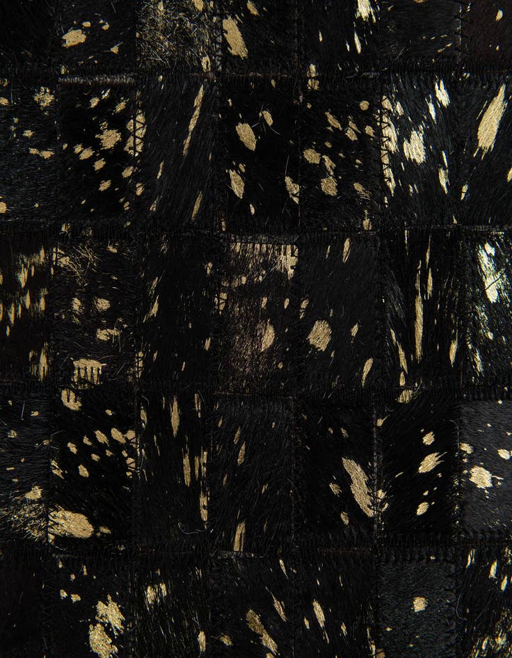 Detail image of 5' 1 x 7' 11 Cowhide Stocks Rug
