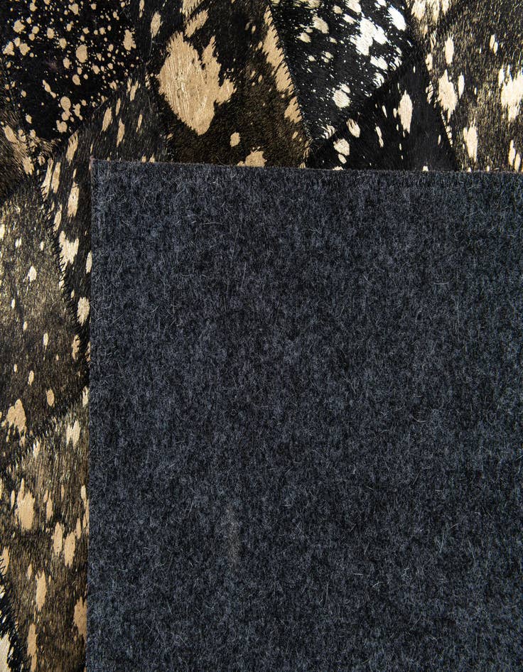 Detail image of 5' x 8' Cowhide Stocks Rug