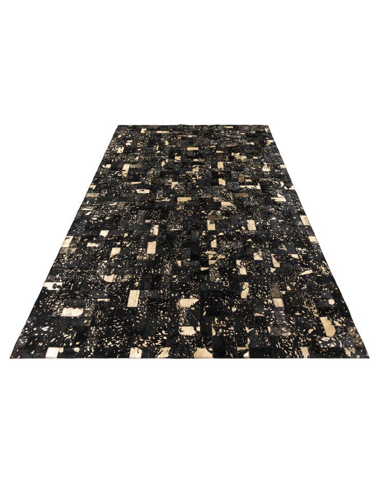 Detail image of 5' x 7' 11 Cowhide Stocks Rug