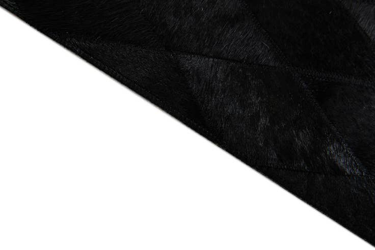 Detail image of 6' 5 x 9' 8 Cowhide Stocks Rug