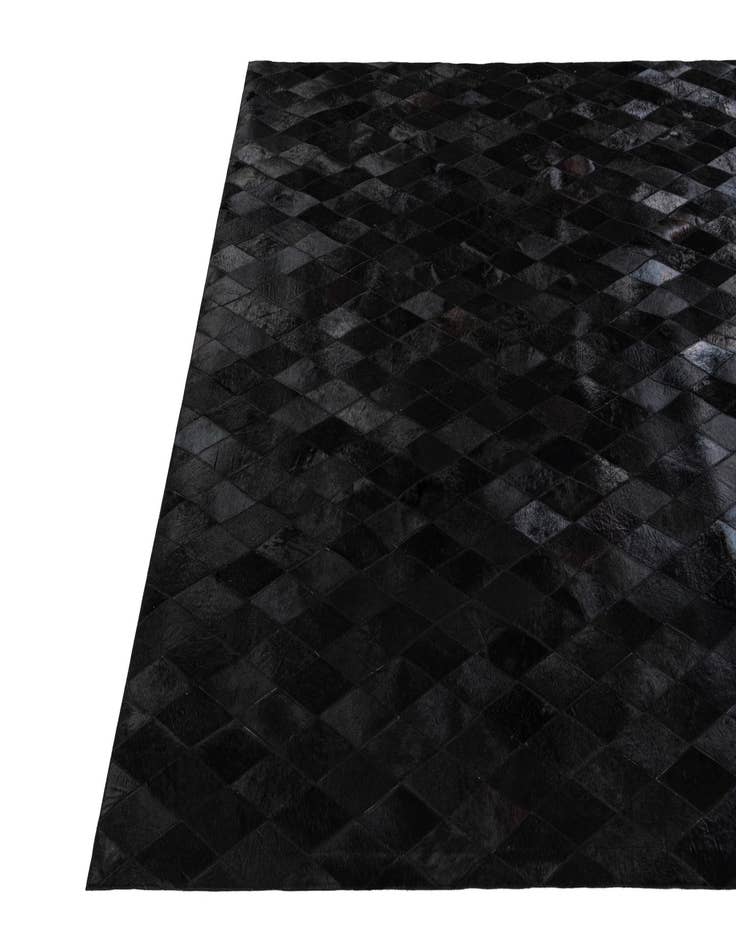 Detail image of 6' 7 x 9' 9 Cowhide Stocks Rug