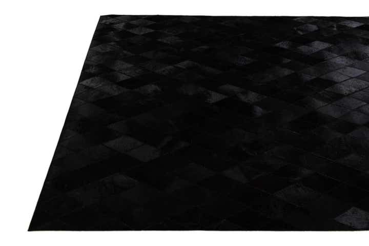 4' 7 x 6' 6 Cowhide Stocks Rug