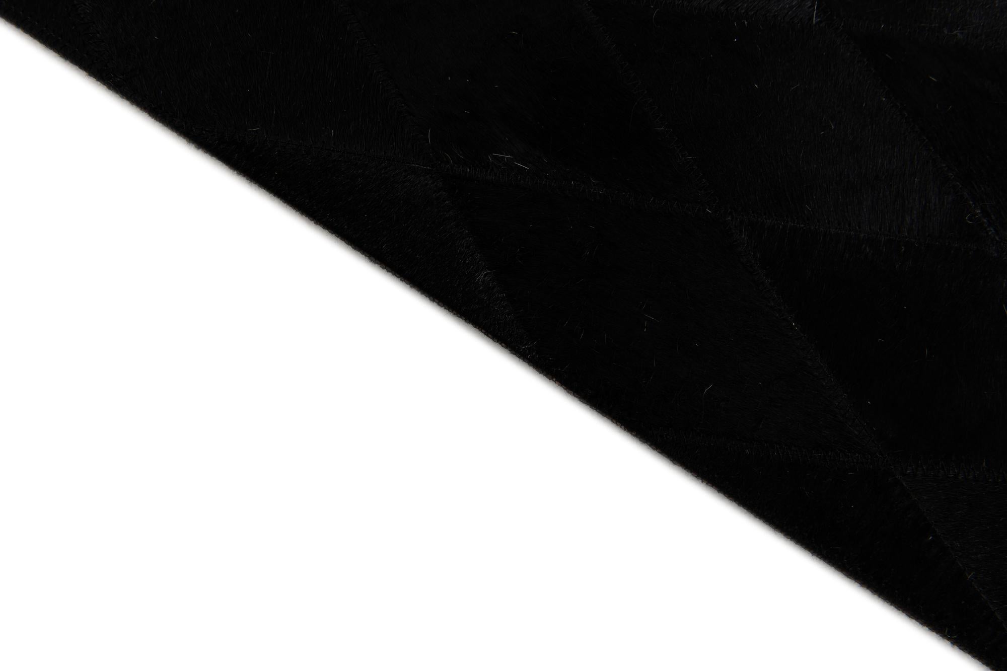 4' 7 x 6' 7 Cowhide Stocks Rug