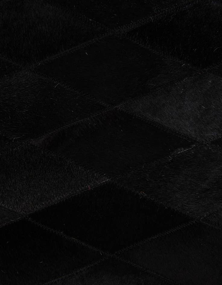 Detail image of 4' 7 x 6' 5 Cowhide Stocks Rug