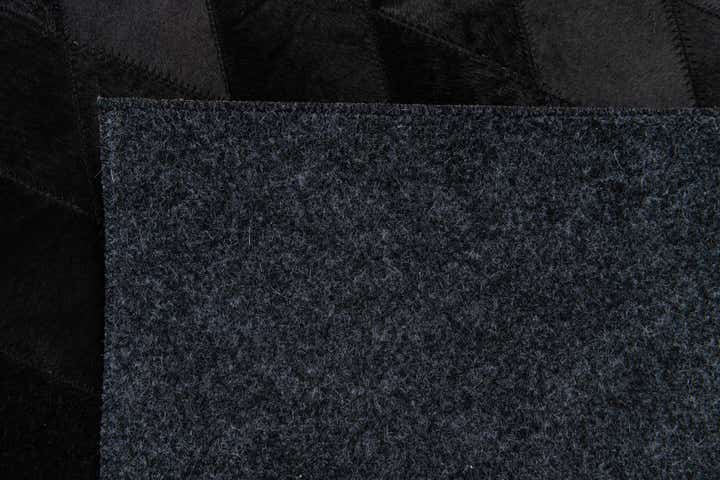 4' 7 x 6' 6 Cowhide Stocks Rug