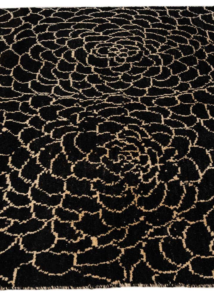 5' 8 x 8' 1 Hand Knotted Darya Wool Rug