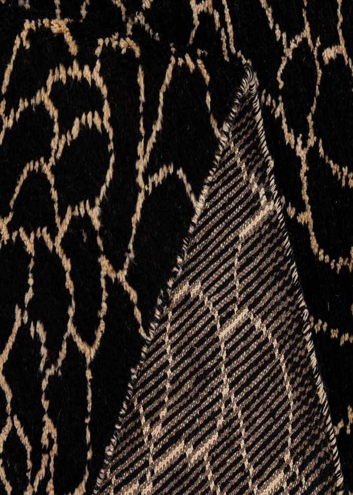 5' 8 x 8' 1 Hand Knotted Darya Wool Rug