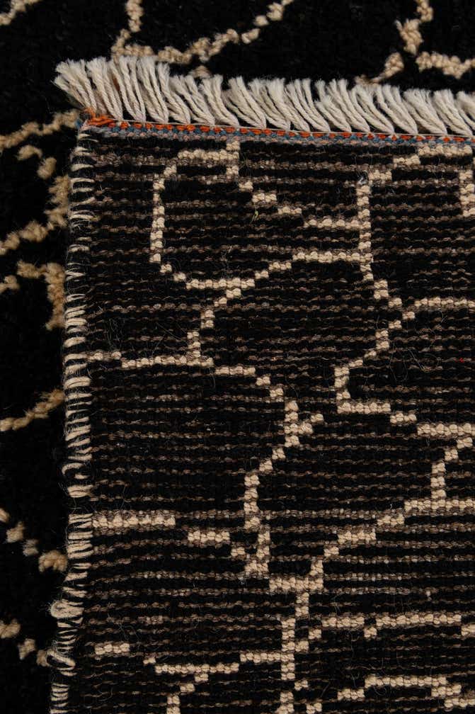 5' 8 x 8' 1 Hand Knotted Darya Wool Rug