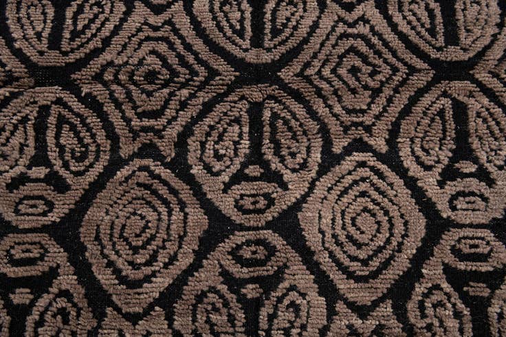 Detail image of 8' 2 x 10' 6 Hand Knotted Darya Wool Rug
