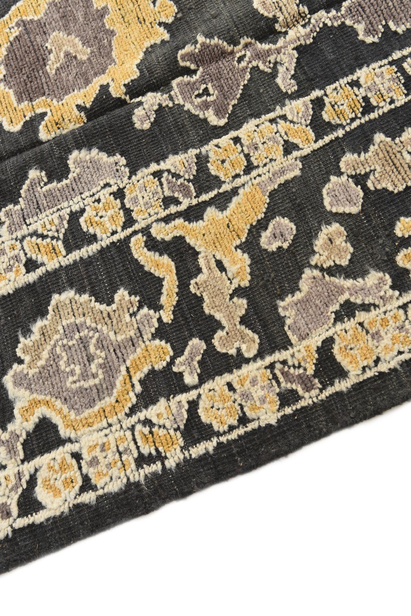 8' x 10' 3 Hand Knotted Darya Wool Rug