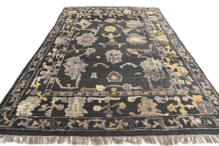 Detail image of 8' 8 x 12' 4 Hand Knotted Darya Wool Rug