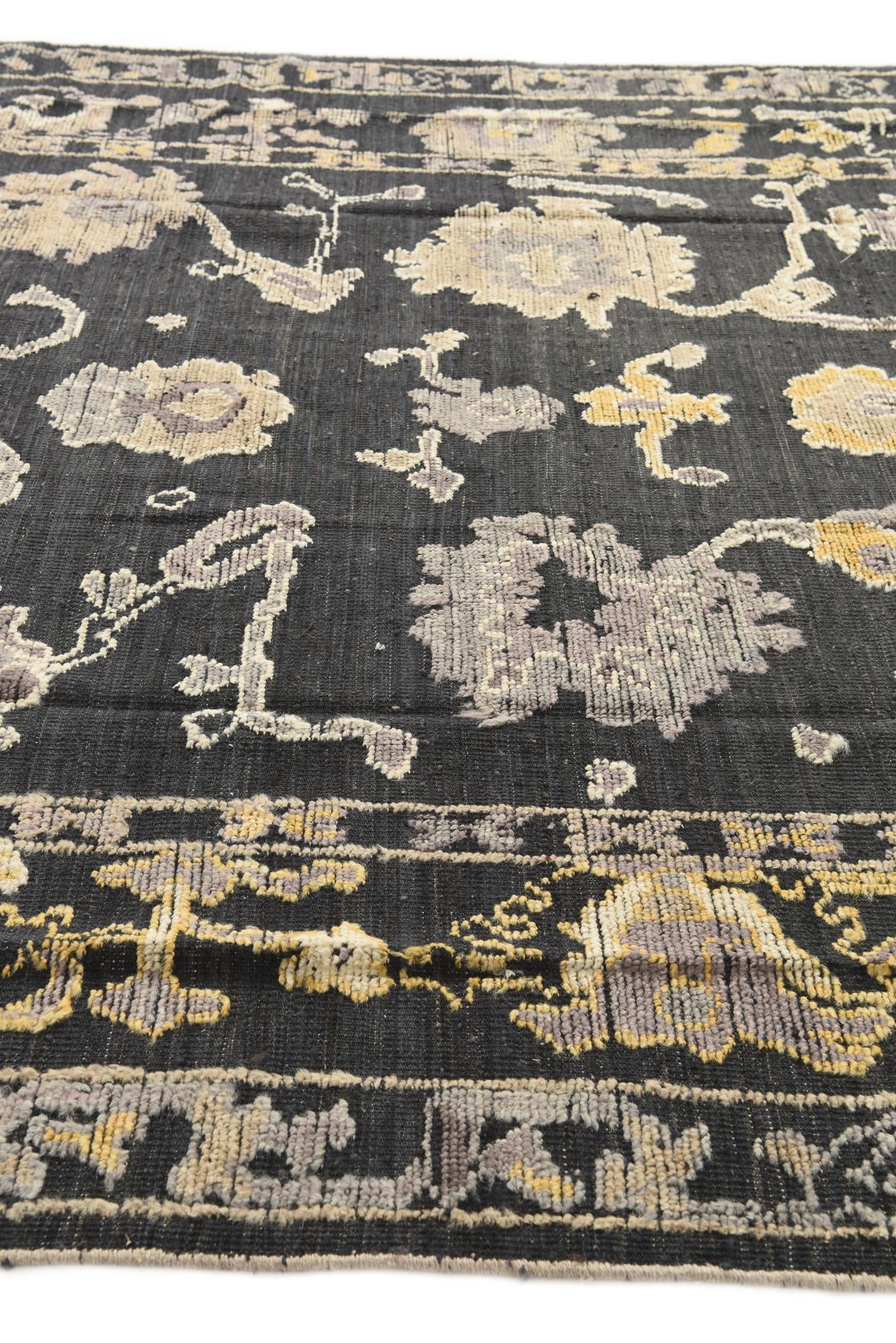 7' 10 x 10' 3 Hand Knotted Darya Wool Rug