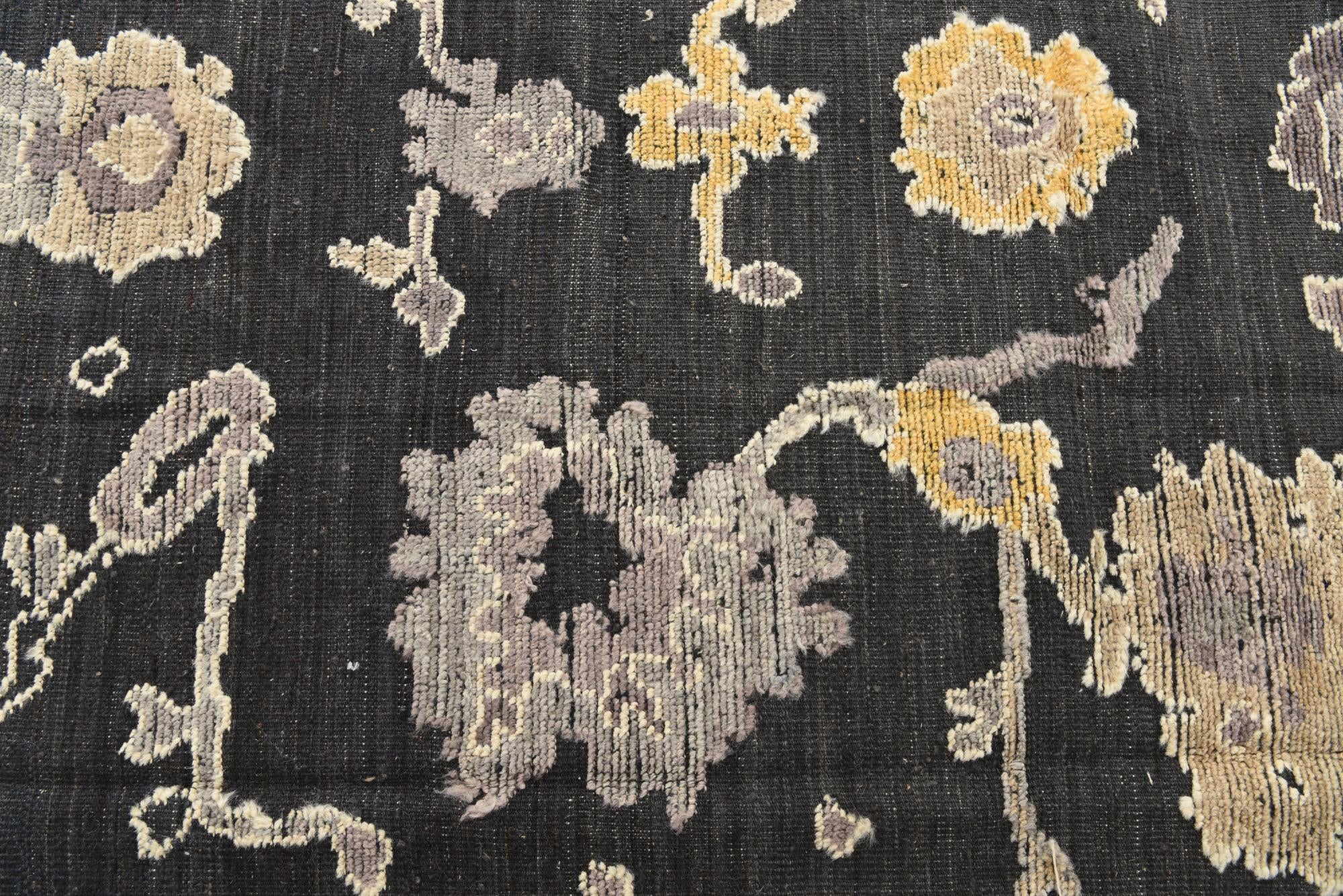 7' 10 x 10' 3 Hand Knotted Darya Wool Rug