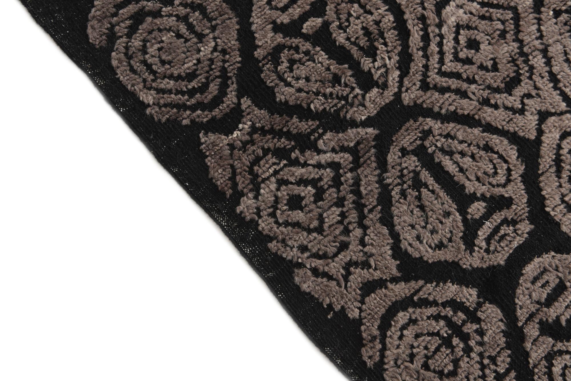 9' 6 x 13' 6 Hand Knotted Darya Wool Rug