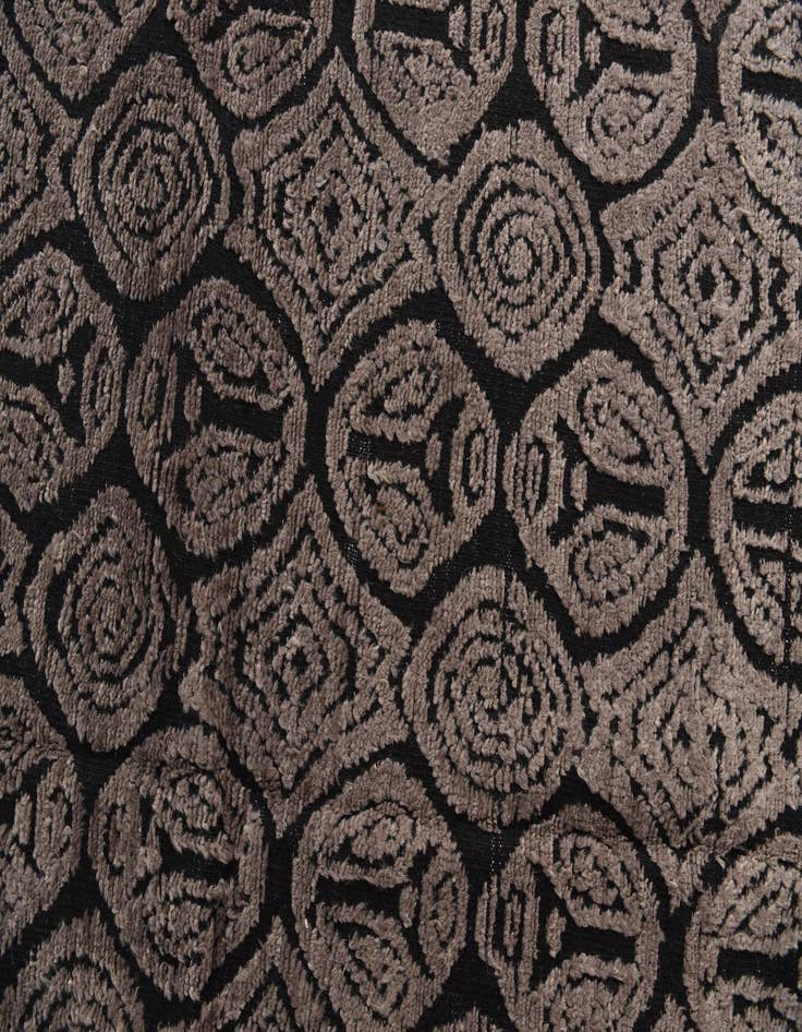 Detail image of 9' 6 x 13' 6  Hand Knotted Darya Wool Rug