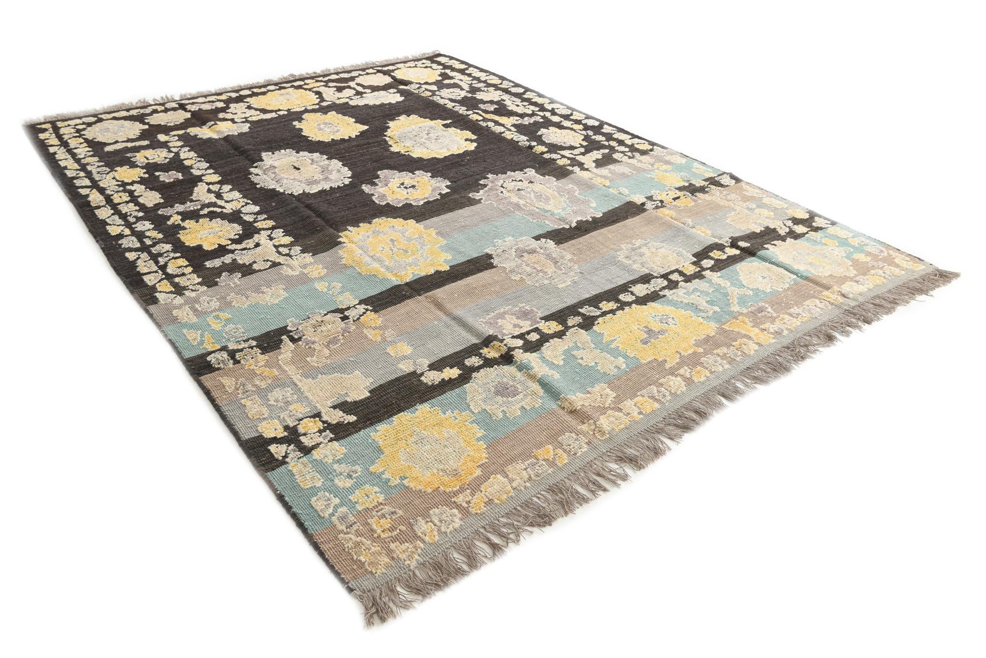 8' 2 x 10' 4 Hand Knotted Darya Wool Rug