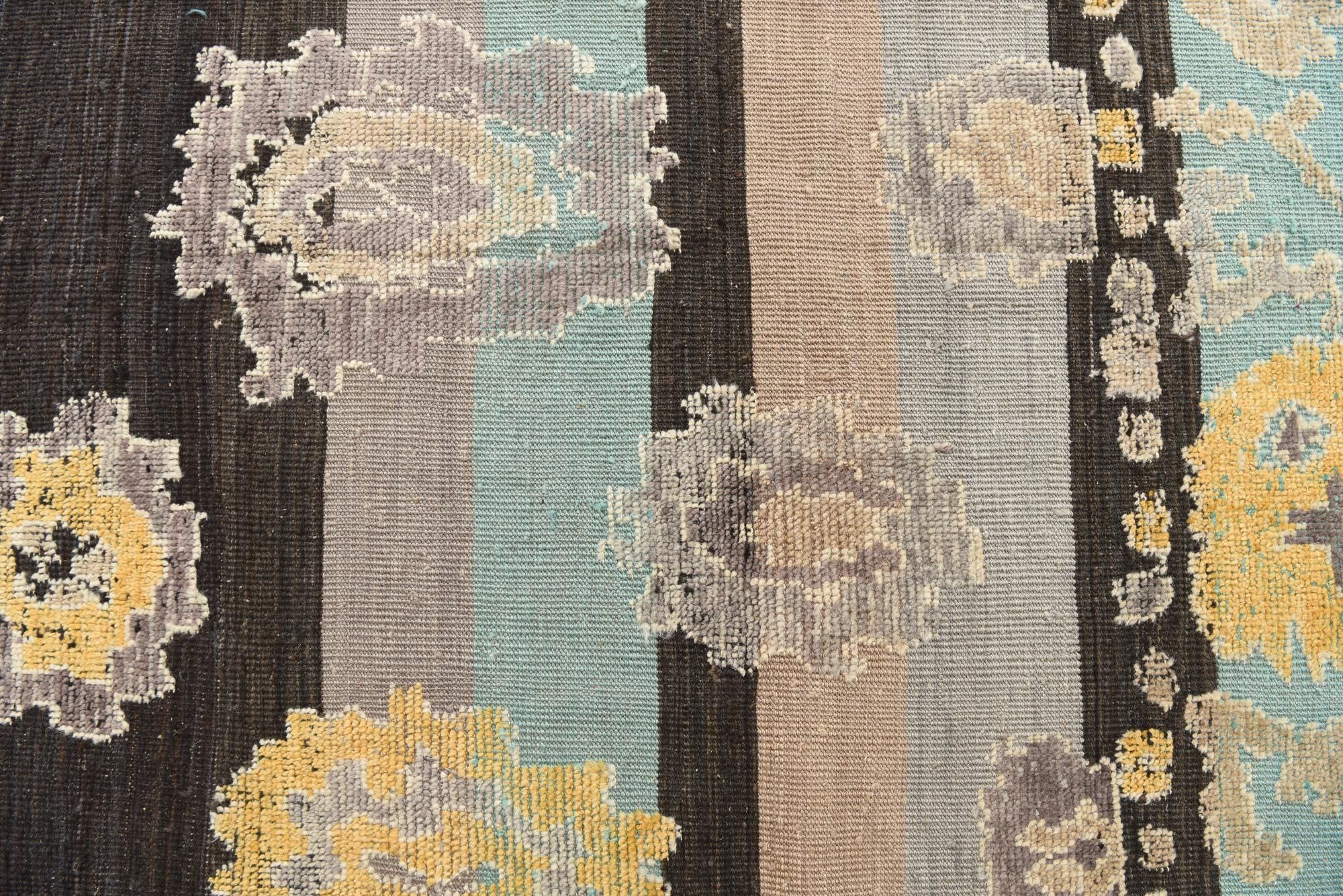 8' 2 x 10' 4 Hand Knotted Darya Wool Rug