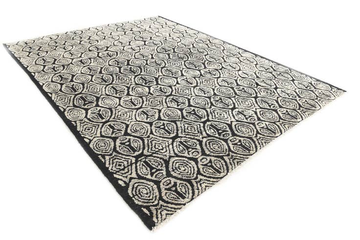 Detail image of 9' 4 x 12' 1 Hand Knotted Darya Wool Rug