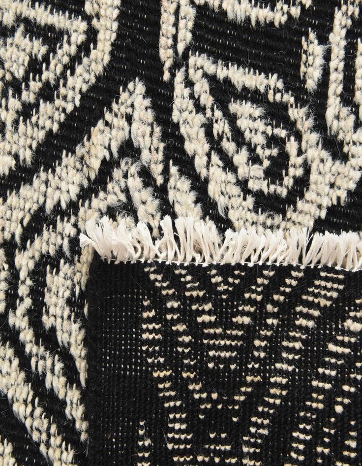 Detail image of 9' 4 x 12' 1  Hand Knotted Darya Wool Rug