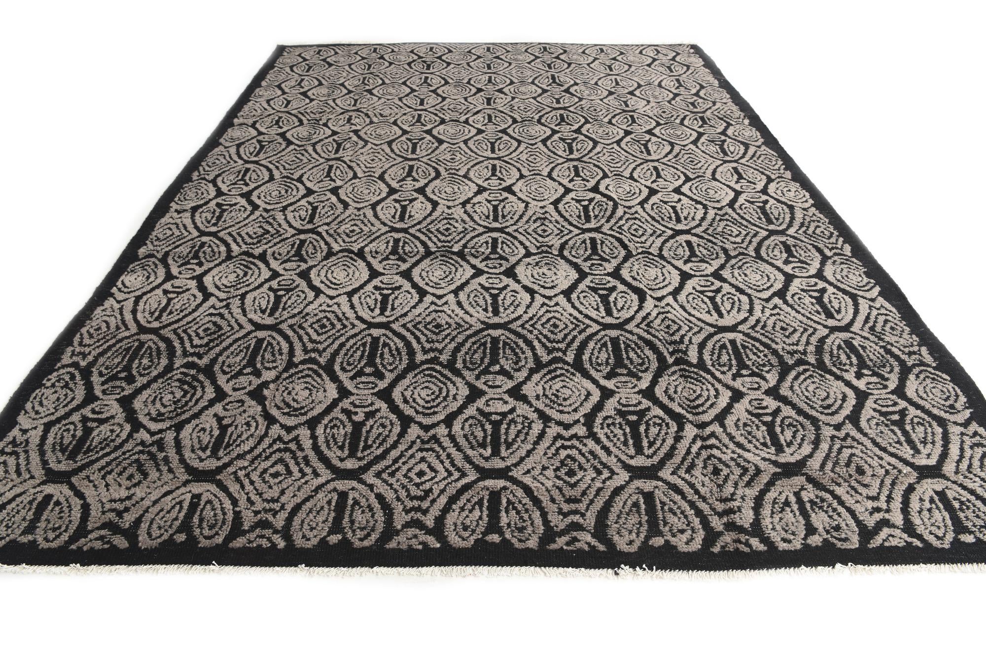 9' 1 x 12' 4 Hand Knotted Darya Wool Rug