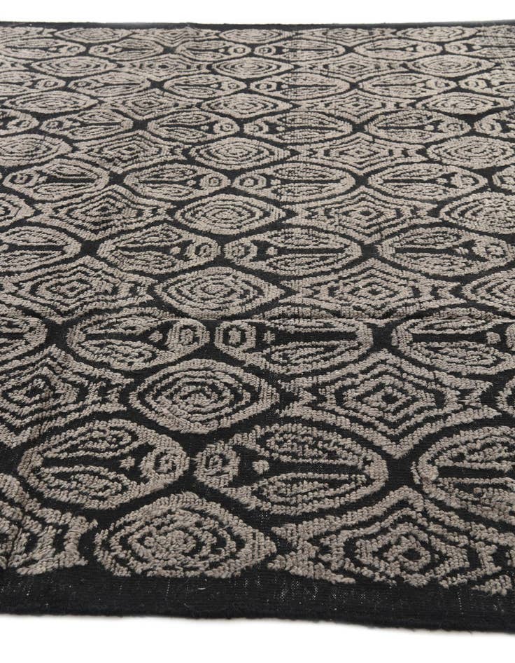 Detail image of 9' 1 x 12' 4  Hand Knotted Darya Wool Rug
