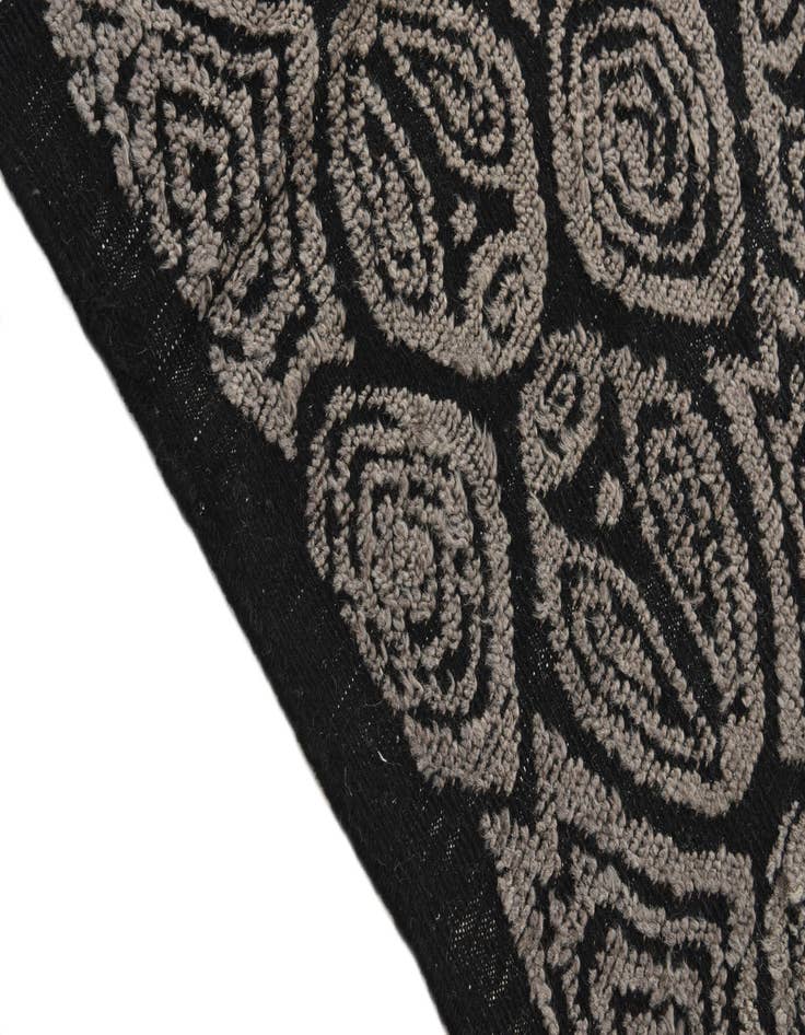 Detail image of 9' 1 x 12' 4  Hand Knotted Darya Wool Rug