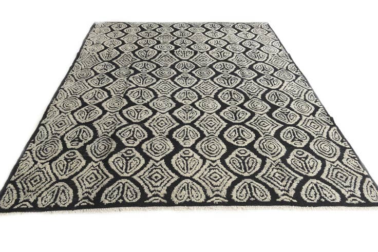 Detail image of 8' x 10' 2 Hand Knotted Darya Wool Rug