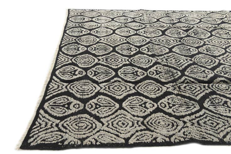 Detail image of 8' x 10' 2 Hand Knotted Darya Wool Rug