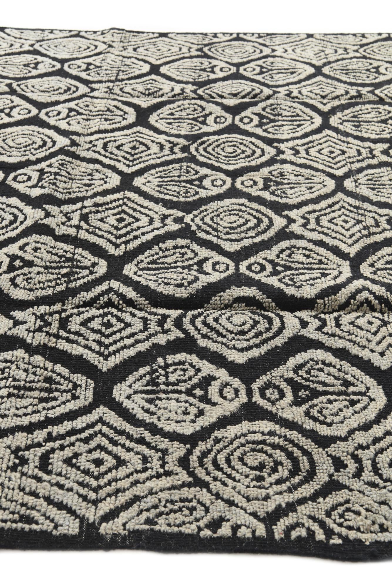 8' x 10' 2 Hand Knotted Darya Wool Rug