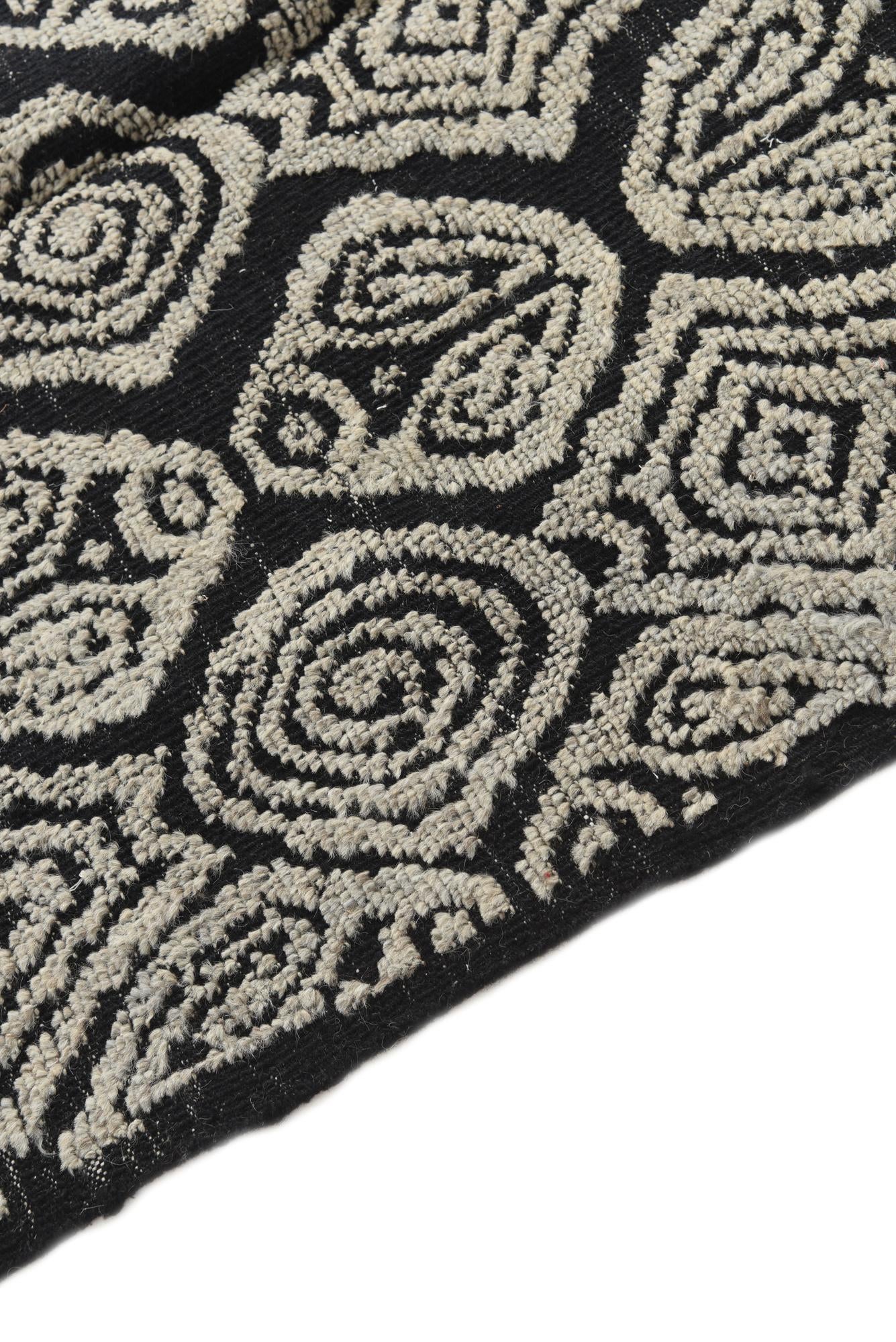 8' x 10' 2 Hand Knotted Darya Wool Rug
