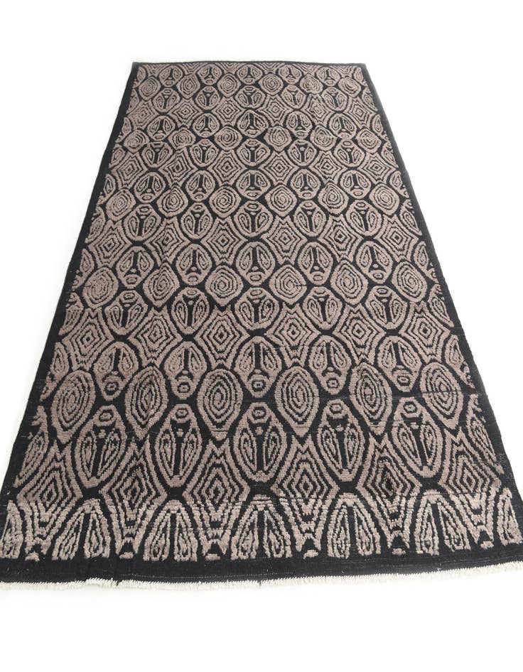 Detail image of 8' x 10' 2  Hand Knotted Darya Wool Rug