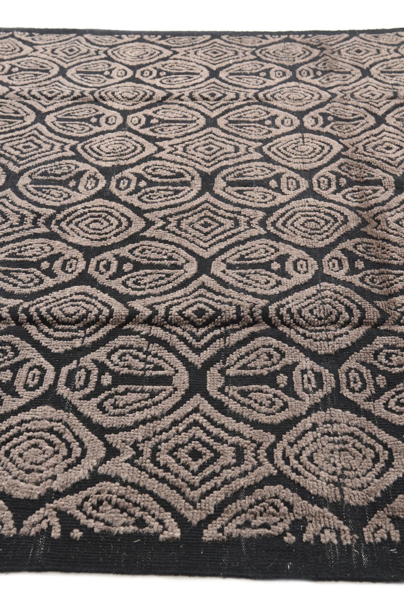 8' x 10' 2 Hand Knotted Darya Wool Rug