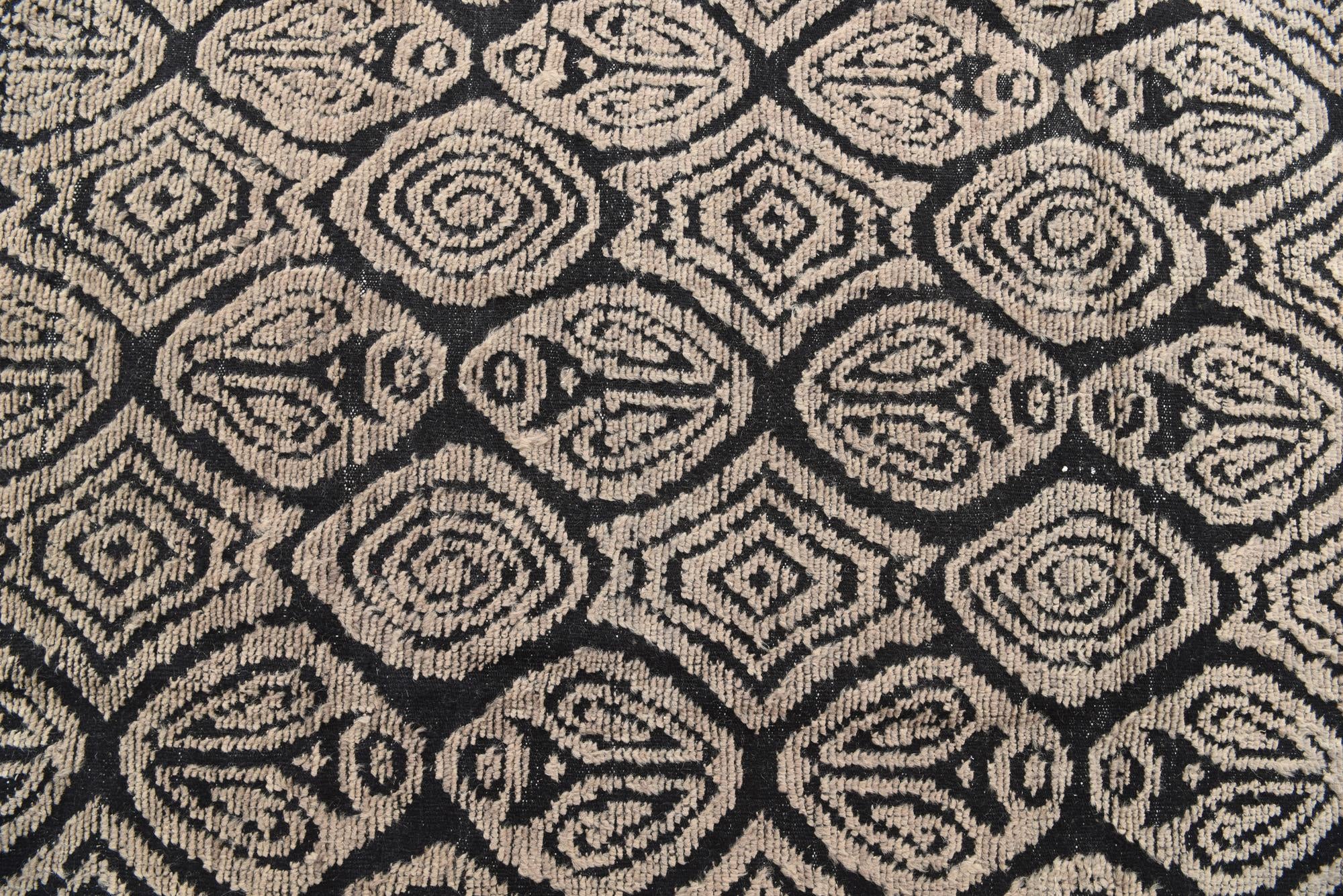 8' x 10' 3 Hand Knotted Darya Wool Rug