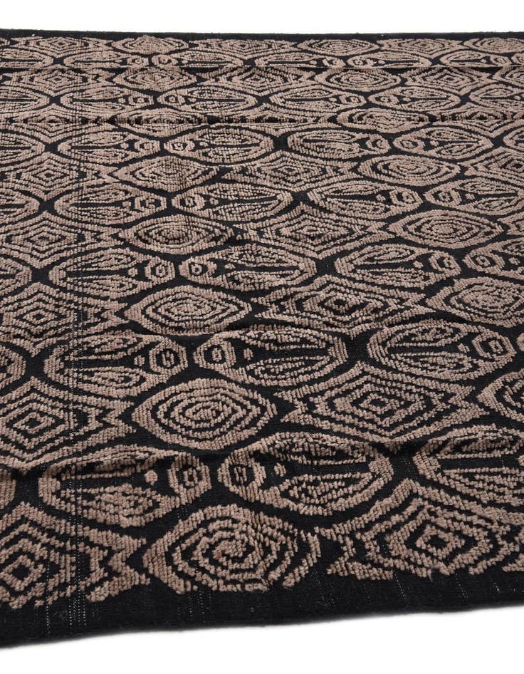 Detail image of 9' 4 x 12' 7 Hand Knotted Darya Wool Rug