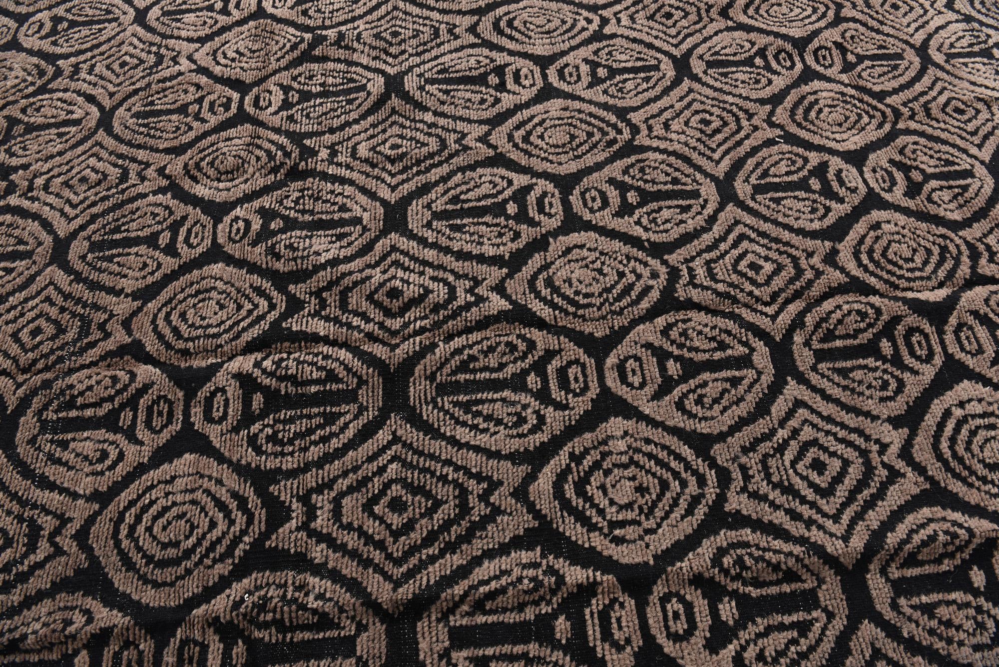 9' 4 x 12' 7 Hand Knotted Darya Wool Rug