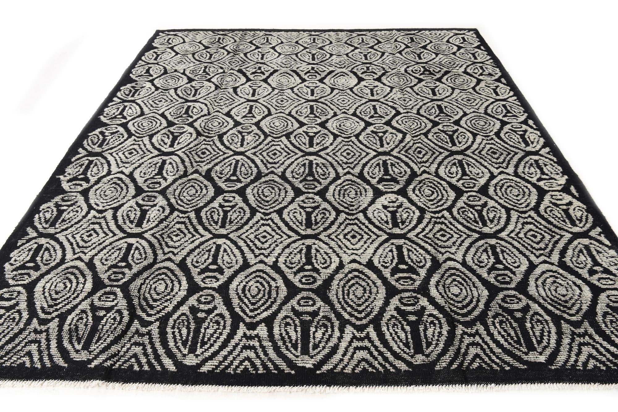 8' 6 x 10' 2 Hand Knotted Darya Wool Rug