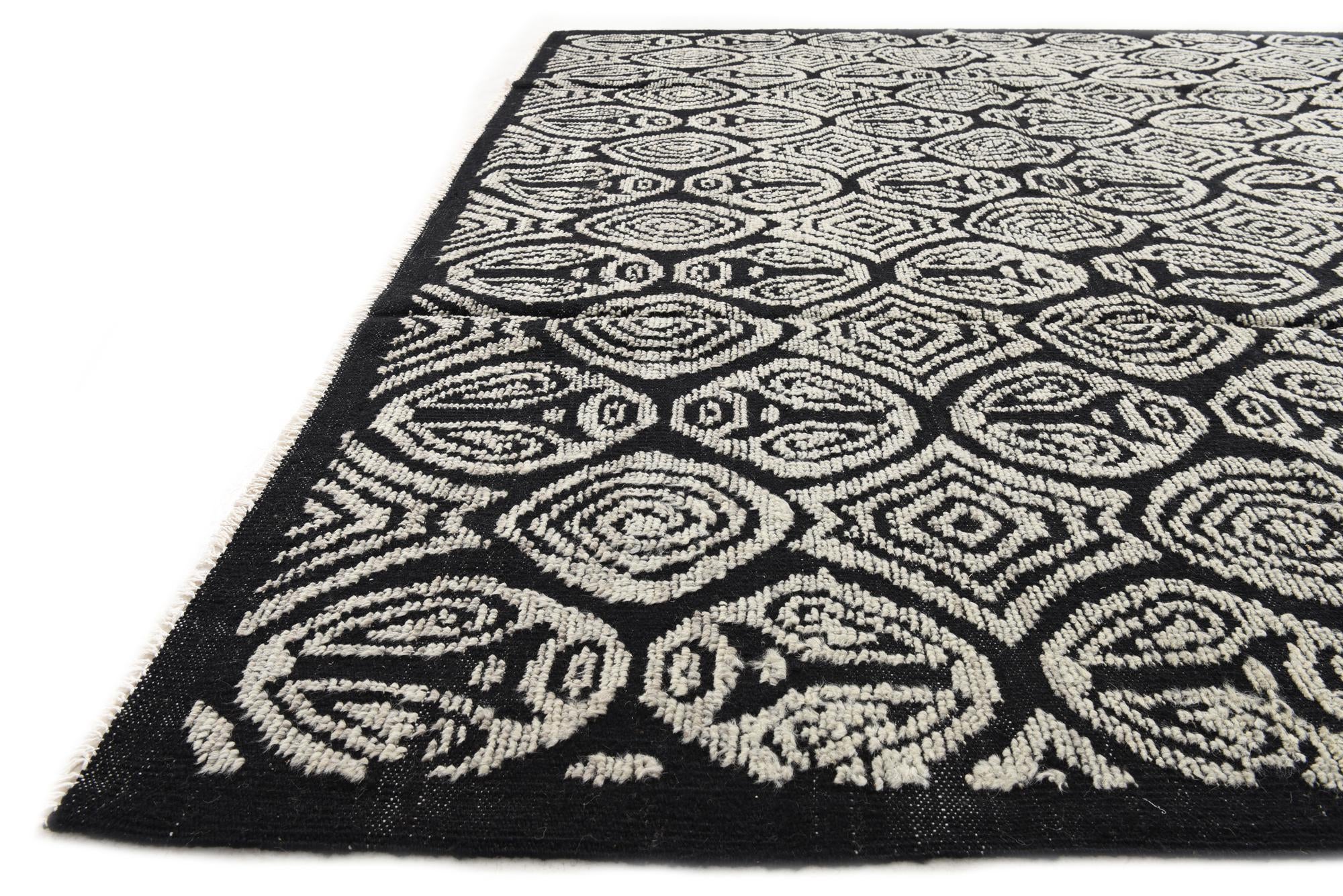 8' 6 x 10' 2 Hand Knotted Darya Wool Rug