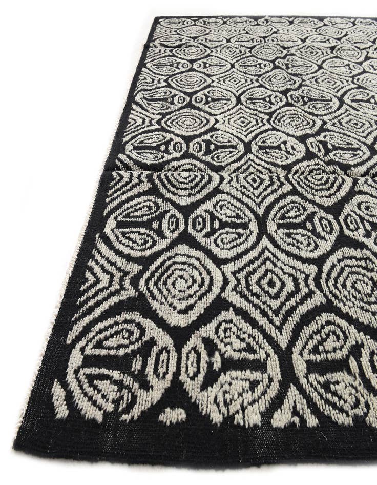 Detail image of 8' 6 x 10' 2  Hand Knotted Darya Wool Rug