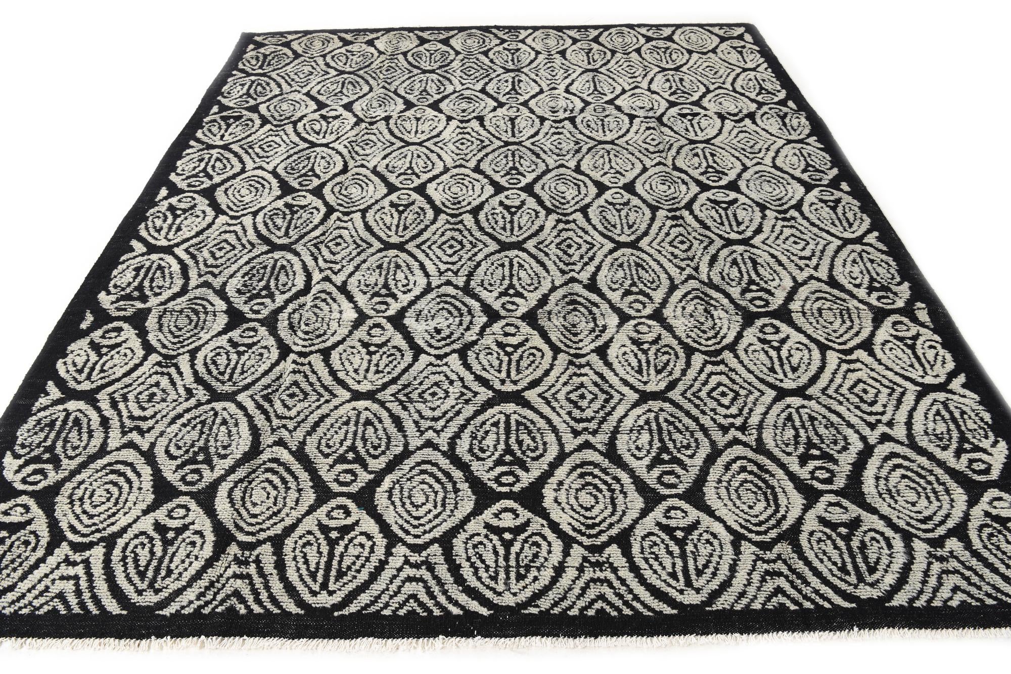 8' 5 x 9' 5 Hand Knotted Darya Wool Rug