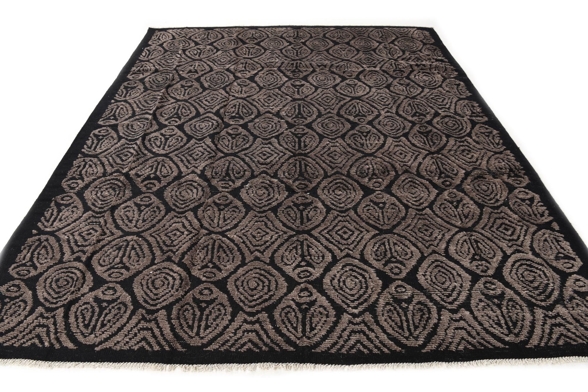 8' x 10' Hand Knotted Darya Wool Rug