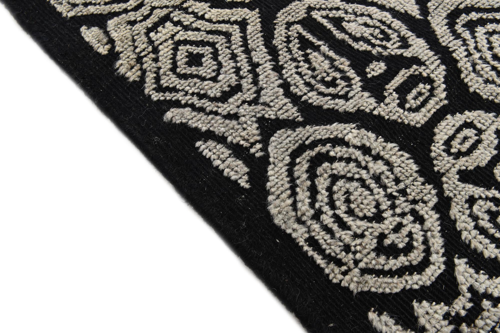 9' 1 x 12' 4 Hand Knotted Darya Wool Rug